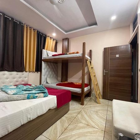 Hotel vinayak inn Haridwār Buitenkant foto