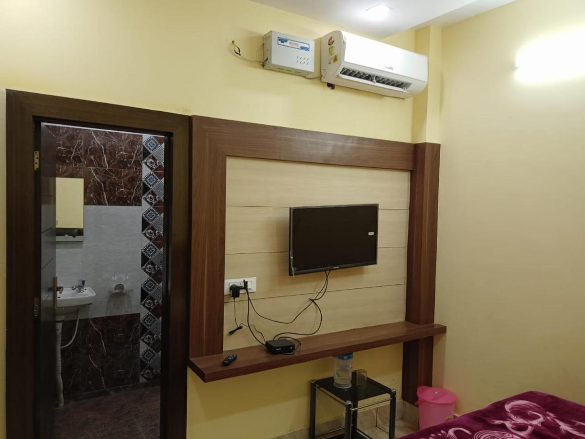 Hotel vinayak inn Haridwār Buitenkant foto
