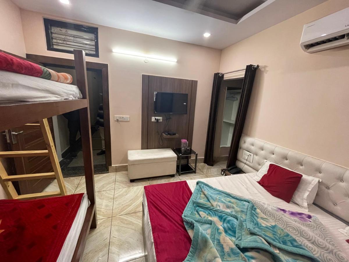 Hotel vinayak inn Haridwār Buitenkant foto