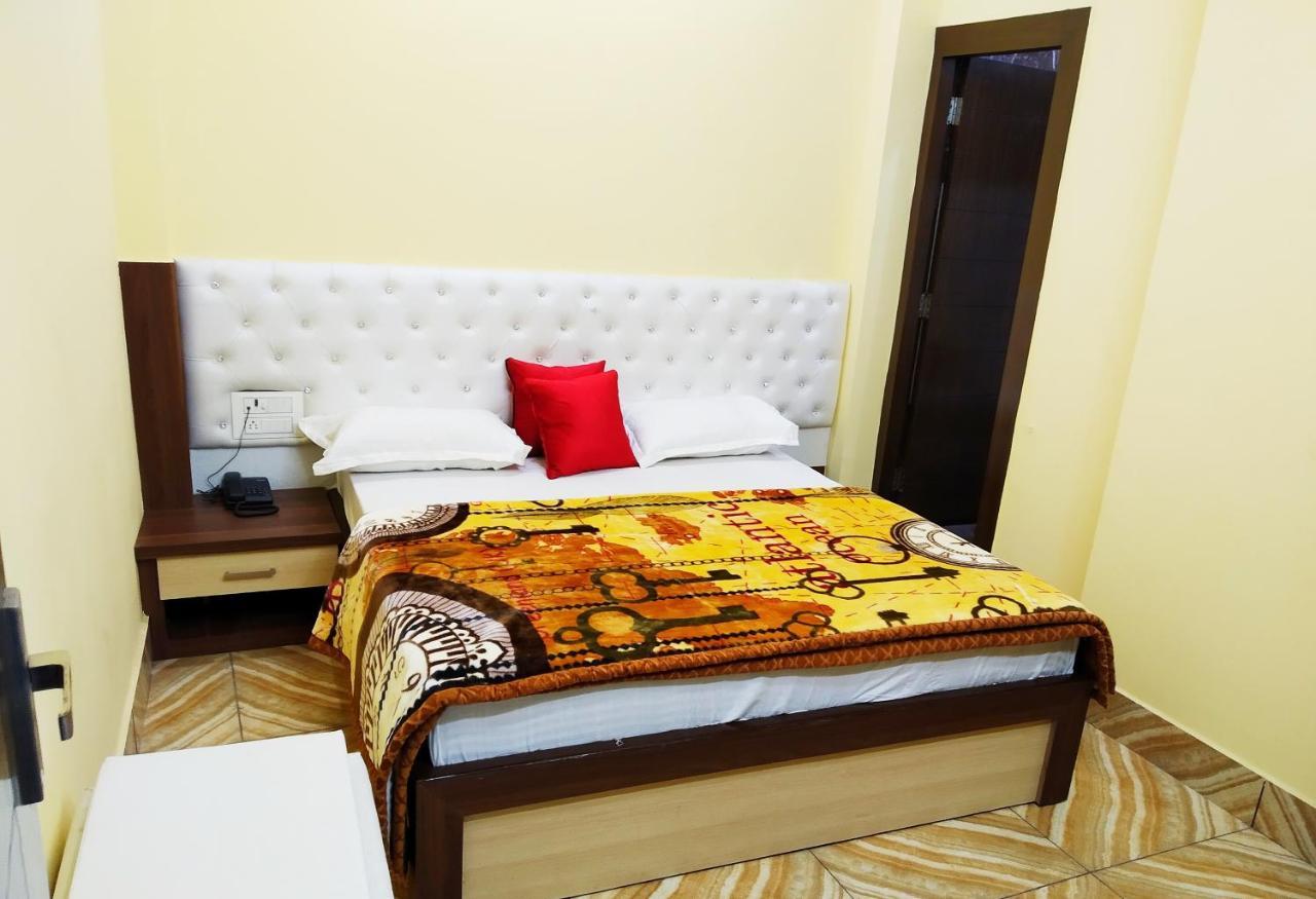 Hotel vinayak inn Haridwār Buitenkant foto